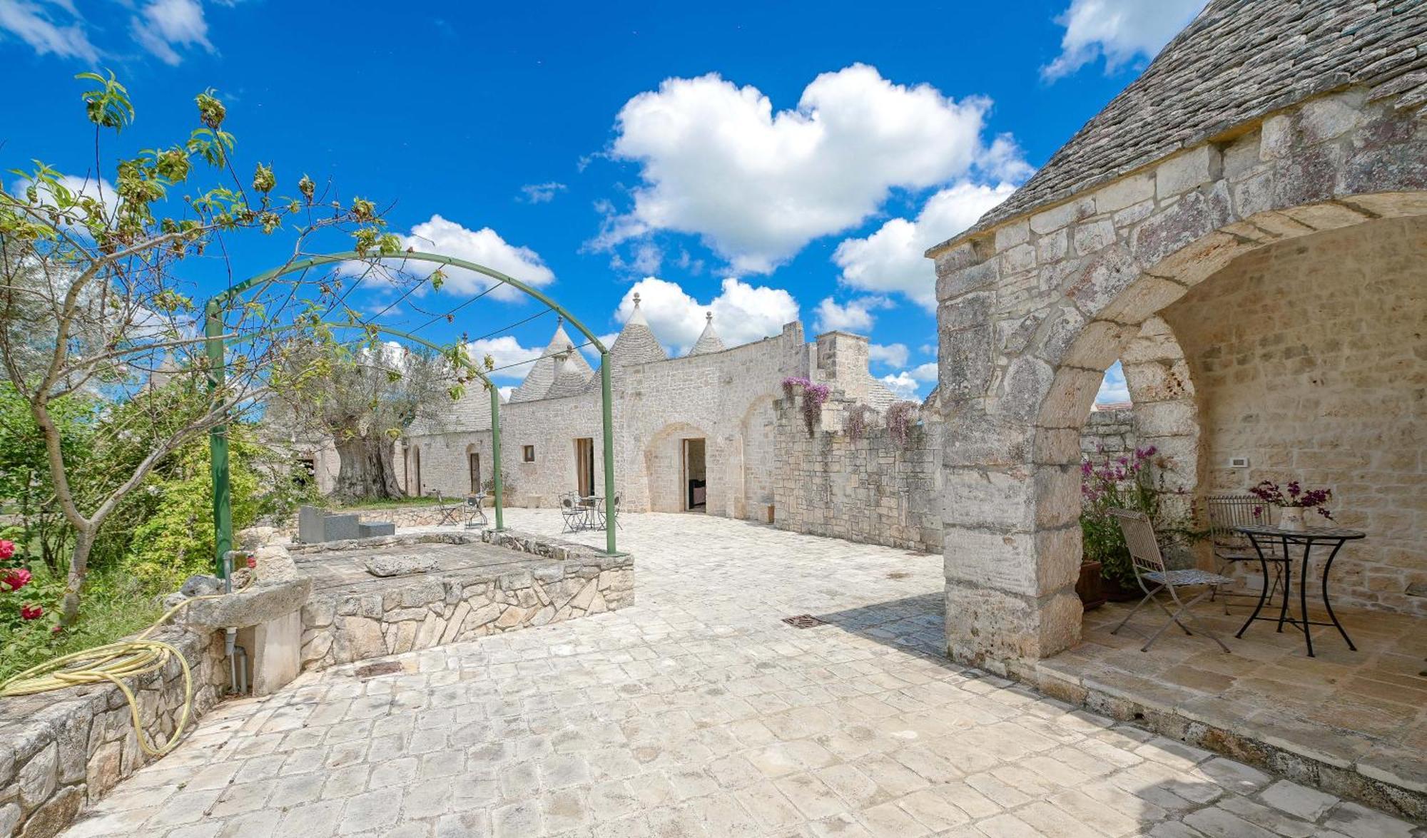 Resort Masseria Cecato Ночі Екстер'єр фото
